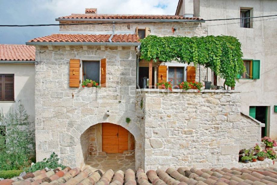 Kamena kuća, Istra, Benići, 155 m2 (prodaja)