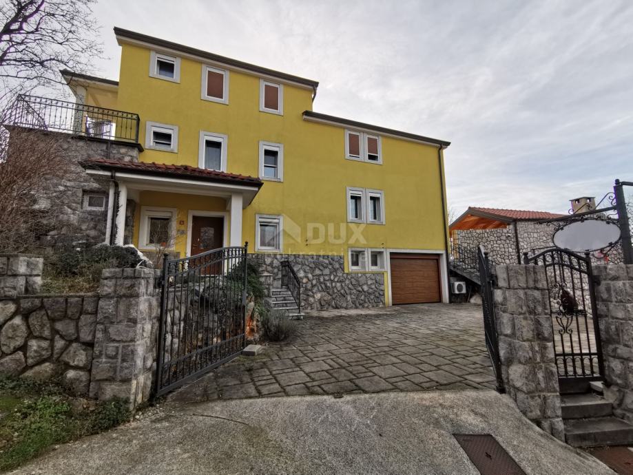 KRALJEVICA - Obiteljska kuća + građevinski teren (781 m2) (prodaja)