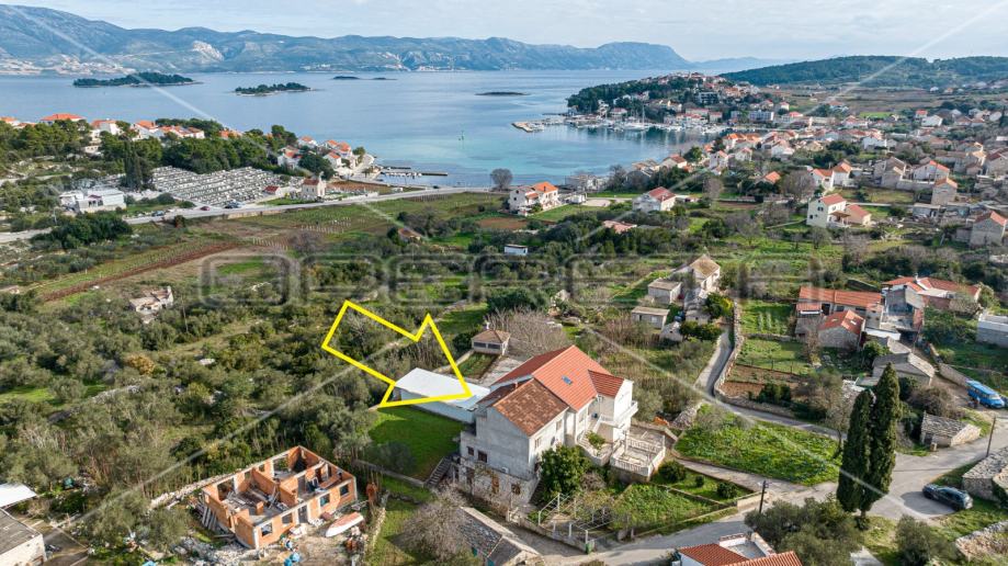 Kuća na atraktivnoj lokaciji, 240 m2, Lumbarda, otok Korčula (prodaja)