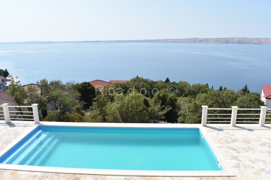 Kuća s bazenom sa panoramskim pogledom na more (prodaja)