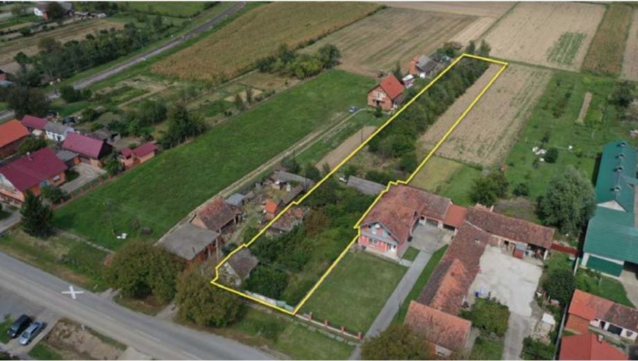 Kuća: Beravci 3, Velika Kopanica, 2.820 m2 (prodaja)