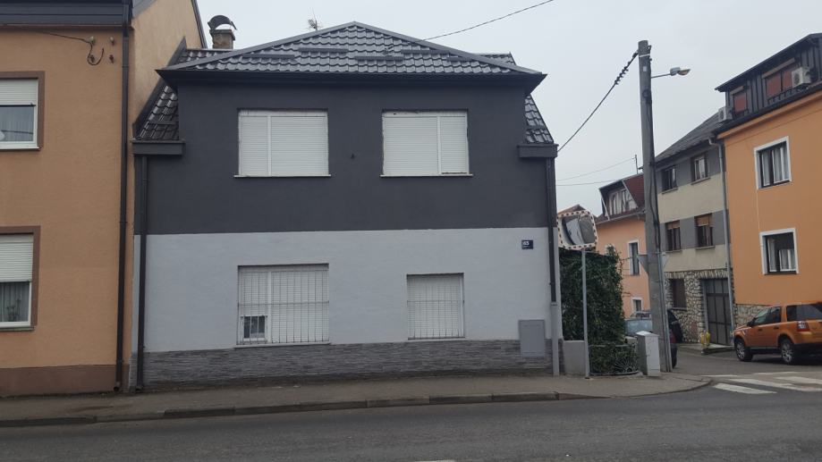 Kuća, 2 odvojena stana, kod Zagorske-Selske. vl. list . renovirana (prodaja)