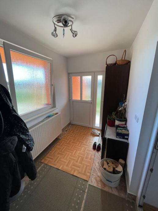 Kuća Čret Posavski, 300.00 m2 (prodaja)