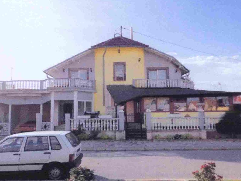 Kuća: Đakovo, stambeno poslovna visoka prizemnica 125 m2 (prodaja)