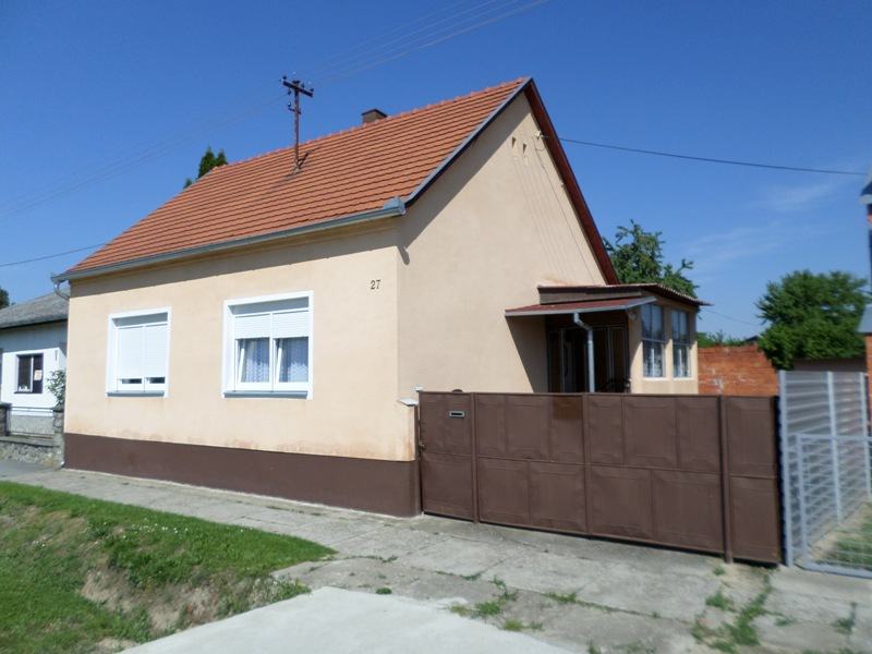 Kuća: Donji Miholjac, prizemnica 80 m2 (prodaja)