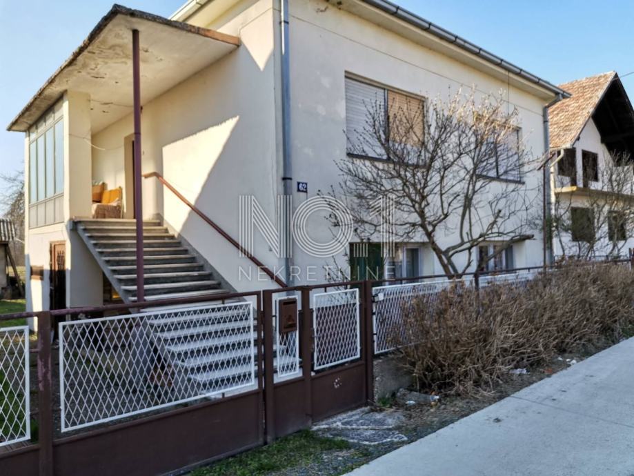 Dubovac, Okučani - prodaja kuće sa 2 stana (prodaja)