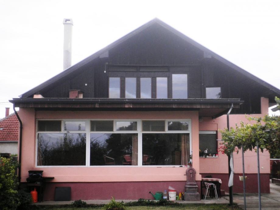 Vukovar- Kuća uz Dunav- 75 000 € (prodaja)