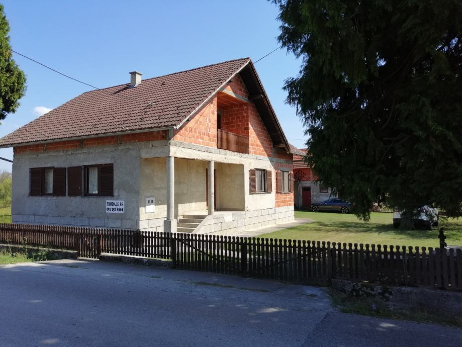 Kuća: Dvor, Unčani 100 m2 (prodaja)