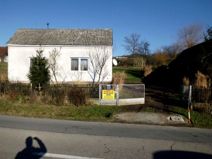 Kuća: Garešnica (Begovača), useljiva kuća sa objektima i okućnicom! (prodaja)