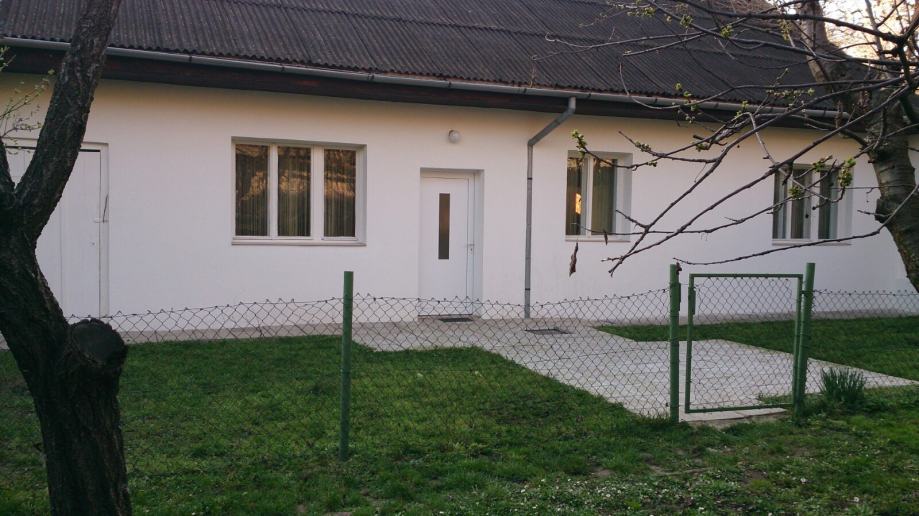 Kuća: Gornji grad / Centar, prizemnica 90 m2 (iznajmljivanje)