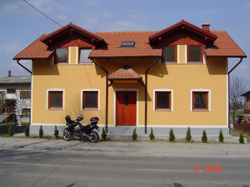 Kuća: Karlovac, dvokatnica 180 m2 (iznajmljivanje)