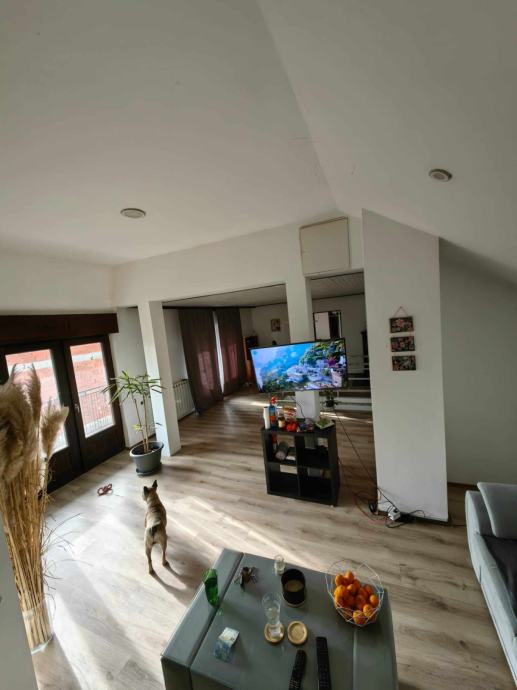 Kuća Ključ Brdovečki, 180.00 m2 (prodaja)