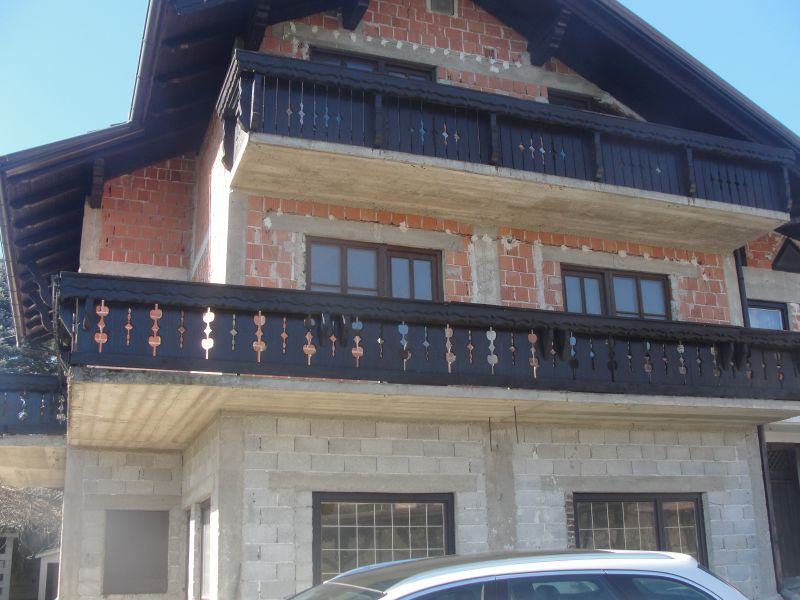 Kuća: KRAPINSKE TOPLICE- Vrtnjakovec, 635.00 m2 -STAMBENO-POSLOVNA !!! (prodaja)