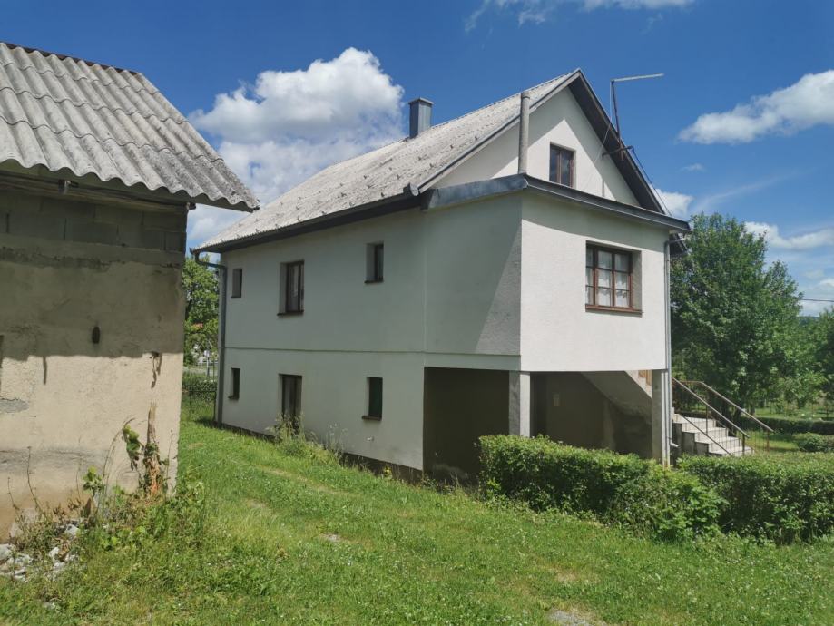 Kuća: Lički Osik, katnica, 160.00 m2 (prodaja)