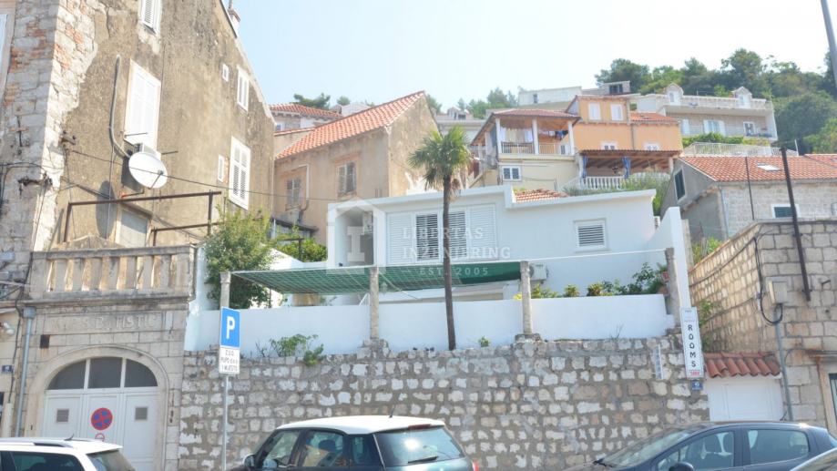Kuća (Luka Dubrovnik) idealna za iznajmljivanje / ODLIČNA LOKACIJA (prodaja)