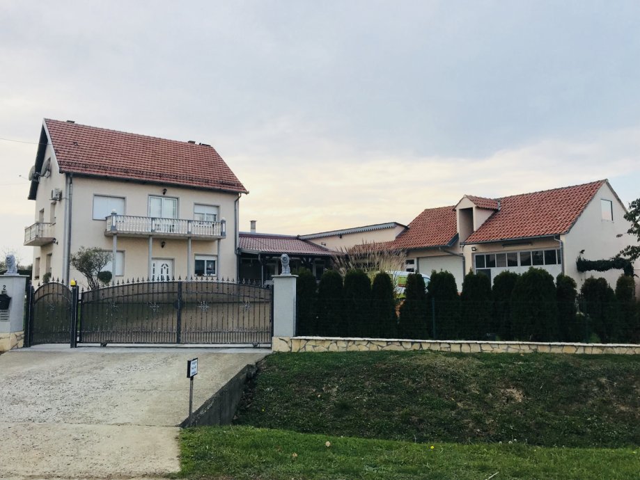 Kuća : Đakovo - Mandićevac. Velika Katnica 551 m2 (prodaja)