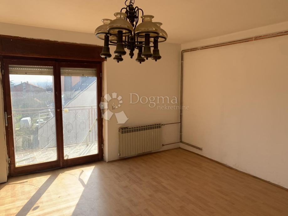 Kuća: Mikulići, 380 m², tri etaže (prodaja)