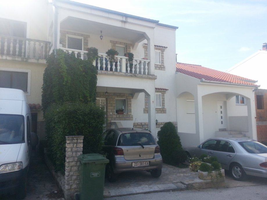 Kuća u nizu, katnica, pov. 250 m2, Zadar (Novi Bokanjac) (prodaja)