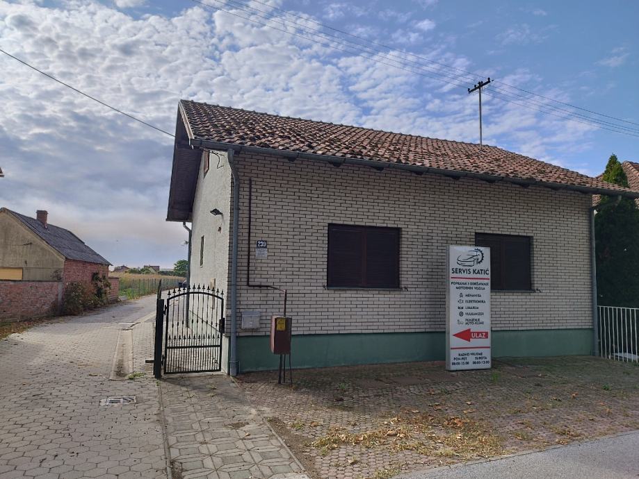 Kuća:Osijek,Briješće,S.B.L.Mandića,150.00 m2+150 m2 (prodaja)
