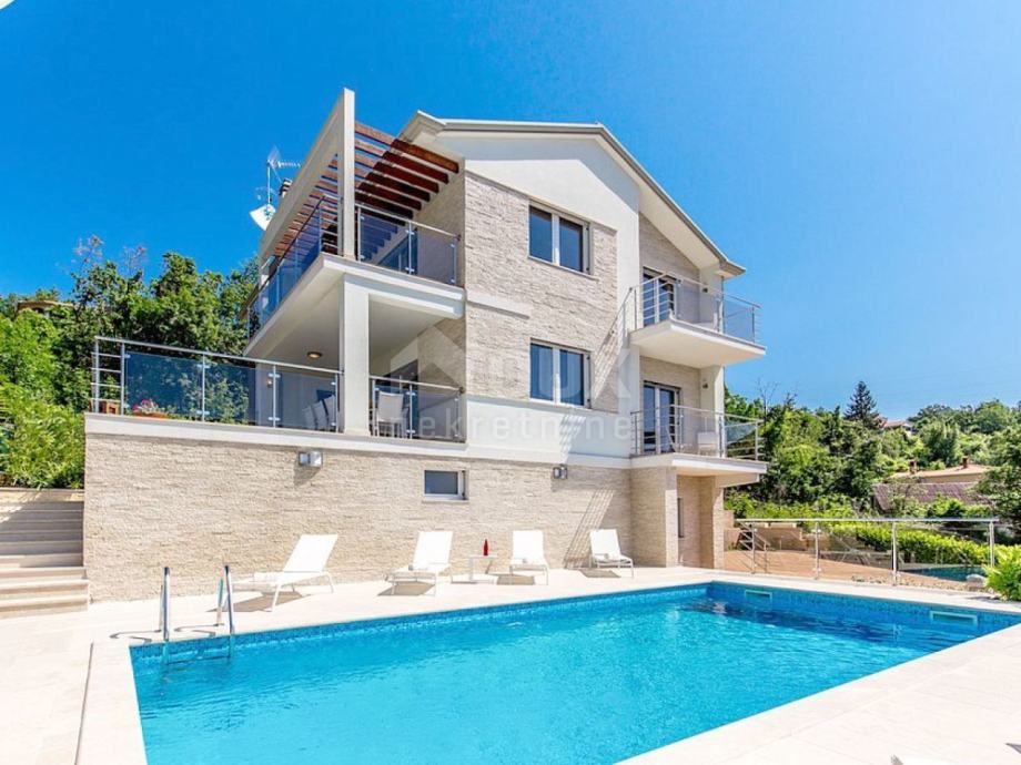 Kuća Poljane, 275m2 - nova luksuzna villa s bazenom i prekrasnom okućn (iznajmljivanje)