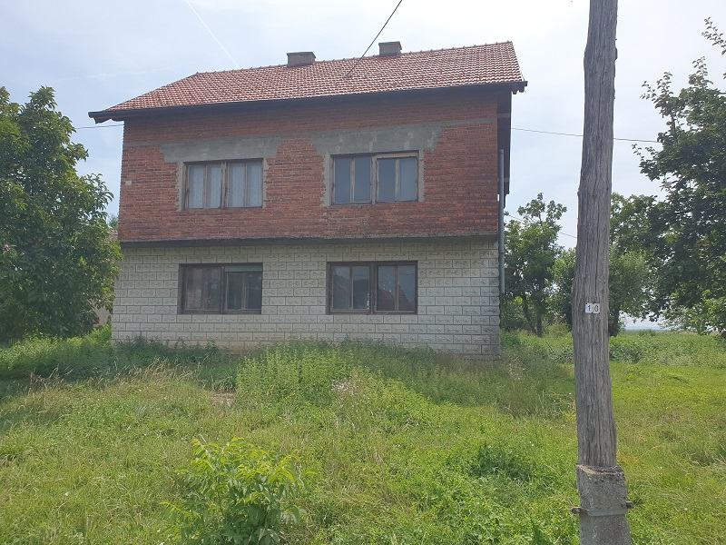 Kuća: Potok, 240.00 m2 (prodaja)