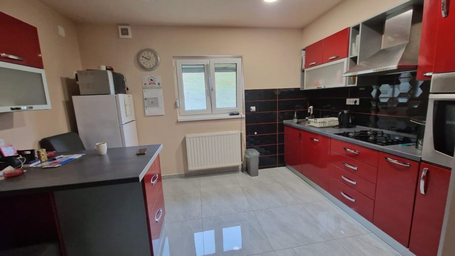 Kuća: Prigorje Brdovečko, 181.70 m2 (prodaja)