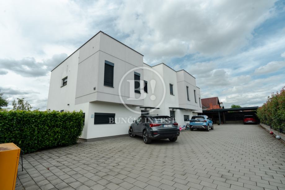 Kuća na prodaju Dugo Selo – Dvojna kuća 129 m²