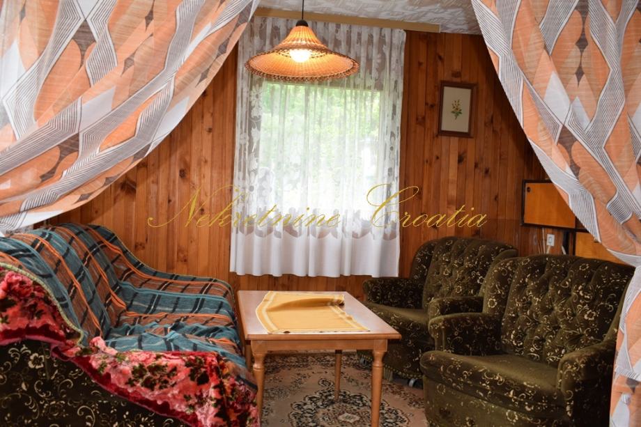 Kuća za odmor uz hrvatsko slovensku granicu (prodaja)