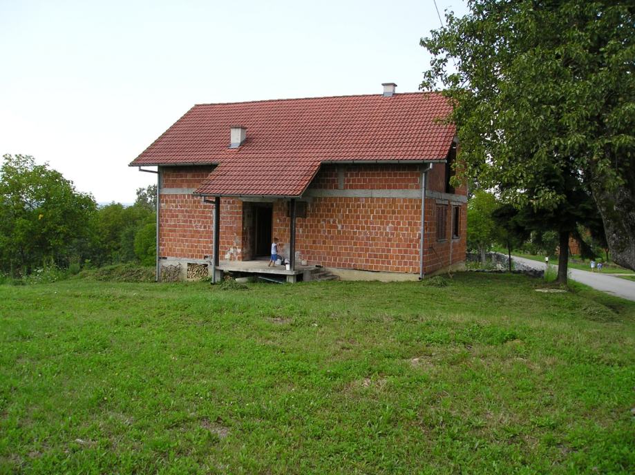 Povoljno prodajem kuću: Novo Selo Glinsko, visoka prizemnica 145 m2 (prodaja)