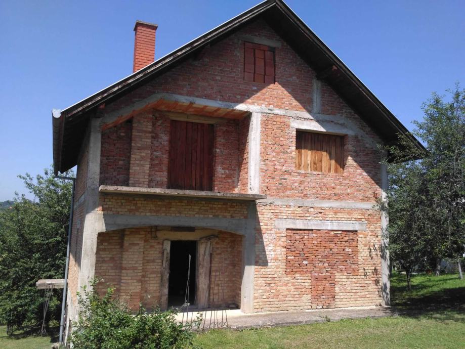 Kuća: Slavonski Brod, visoka prizemnica, 210.00 m2 (prodaja)