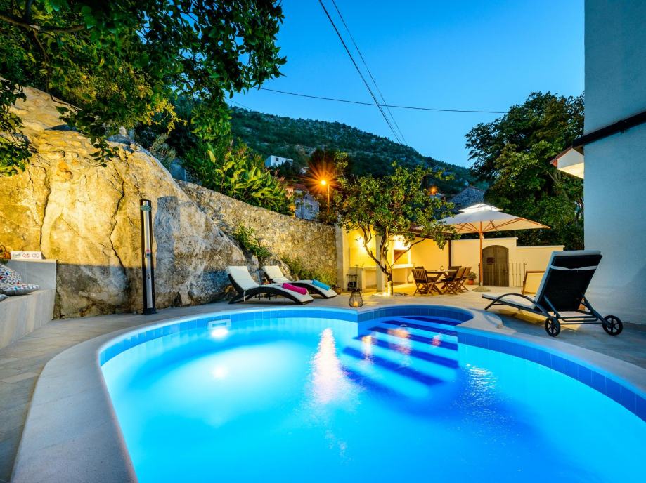 Dubrovnik,Sustjepan luksuzna kuća sa bazenom (prodaja)