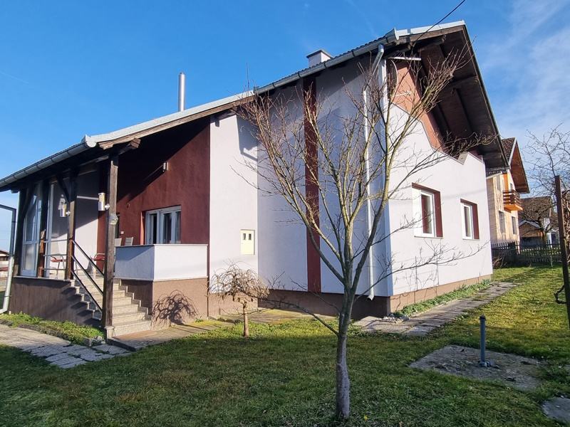 Kuća Vedro Polje, 125.00 m2 (prodaja)