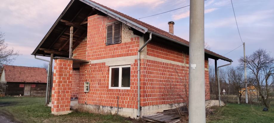 Kuća: Velika Gorica, 200.00 m2 (prodaja)