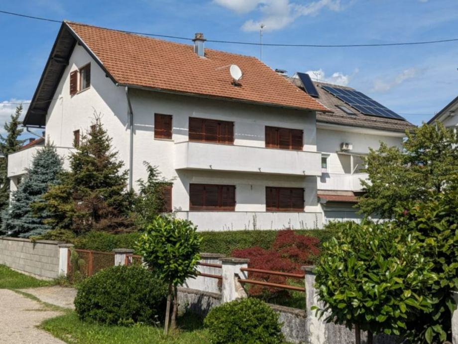 Kuća: Velika Gorica, 400.00 m2 (prodaja)