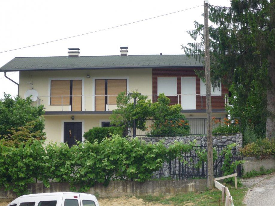 Kuća: Viča Sela, katnica, 300 m2 (prodaja)