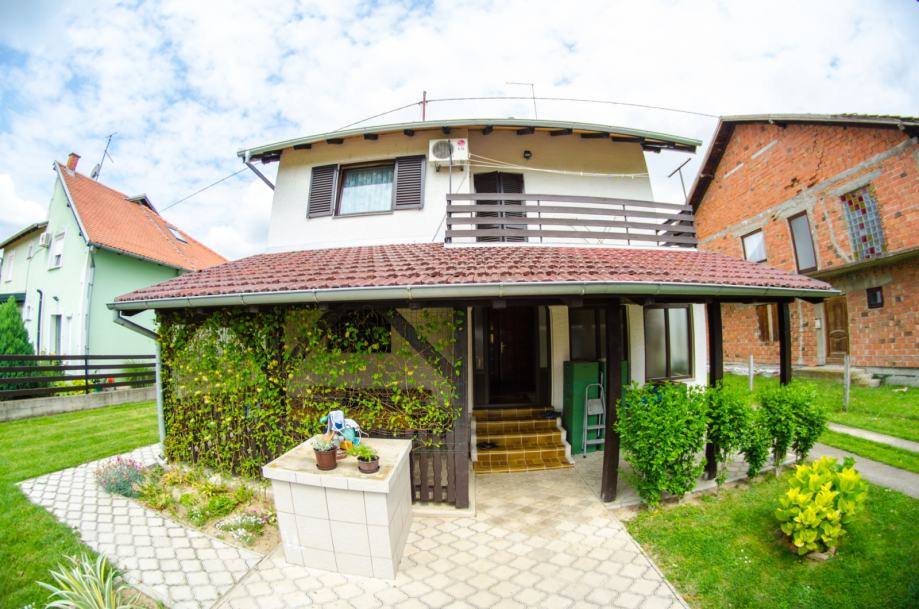 Kuća: Vinkovci, katnica 140 m2 (prodaja)