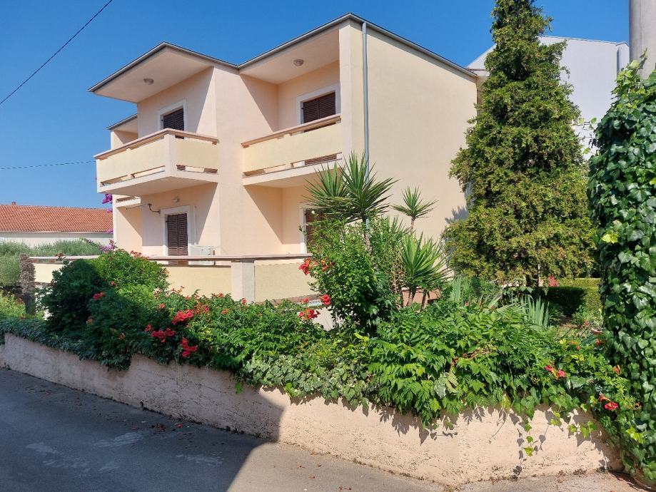 Kuća Zadar, 526.00 m2, Diklo, pogled na more (prodaja)