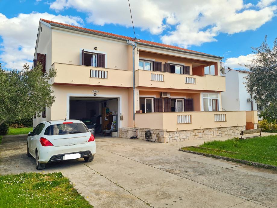 Kuća: Zadar, katnica, 164.00 m2 (prodaja)