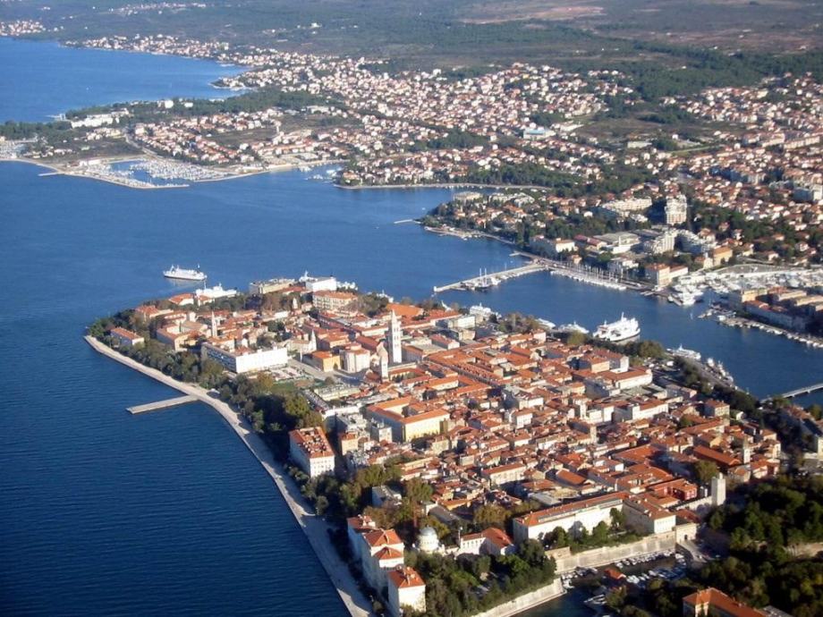 Kuća: Zadar, katnica 180 m2 (prodaja)