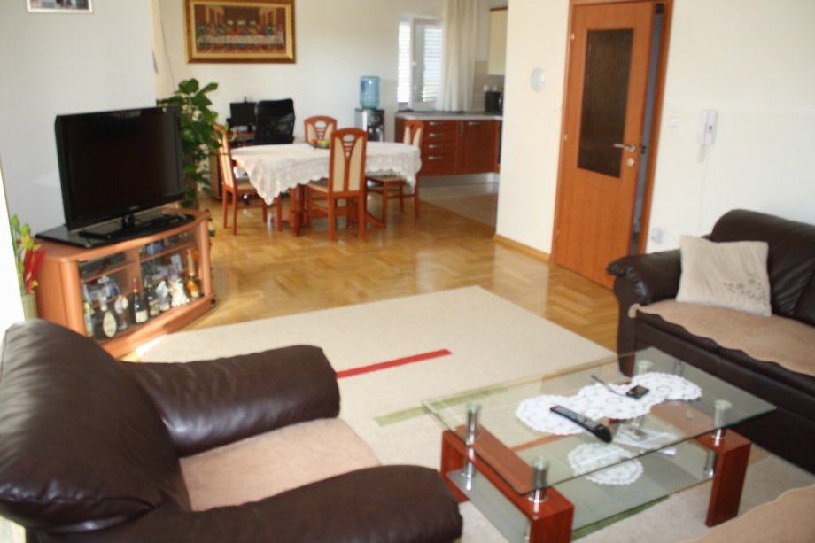 Kuća: Zadar, MOCIRE - LUKSUZNA OBITELJSKA KUĆA - 390.000 € (prodaja)