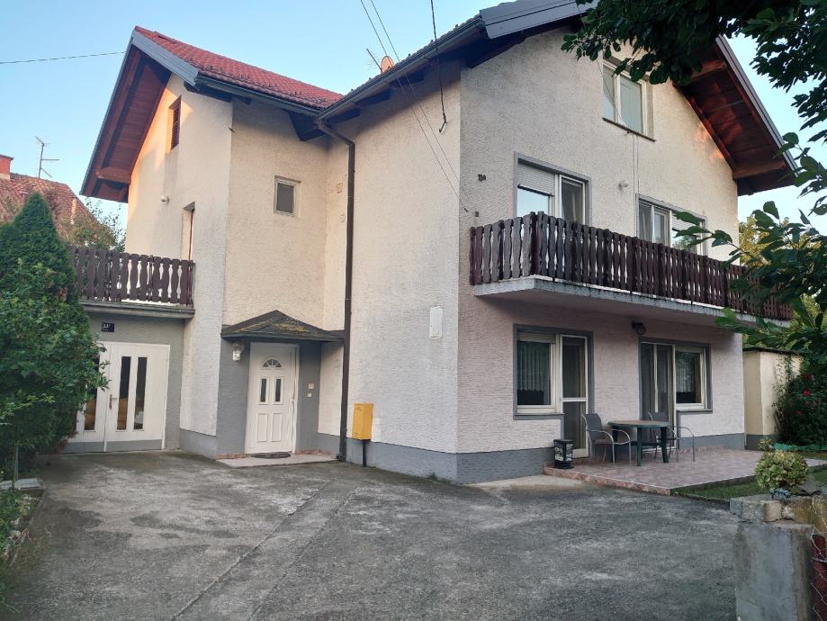 Kuća: Zagreb (Ivanja Reka), katnica, 290 m2 (prodaja)