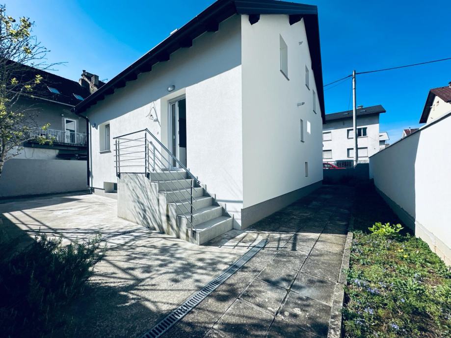 Kuća: Zagreb, Ljubljanica, 200 m2  dva  stana, novo top lokacija (prodaja)