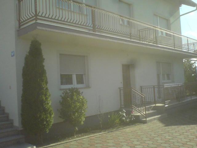 Kuća: Zagreb (Retkovec), katnica 300 m2 (prodaja)