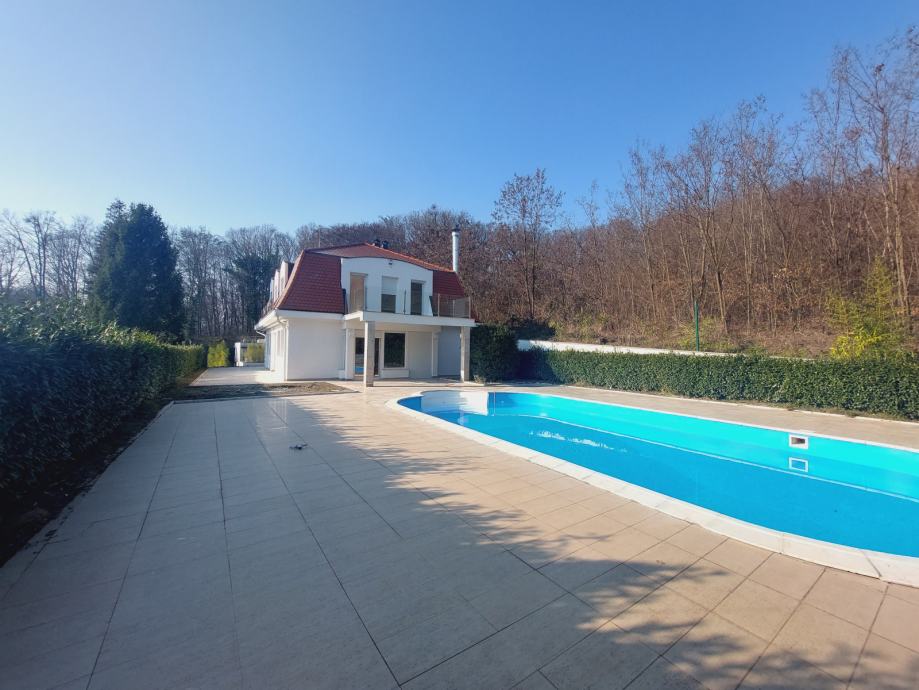 Kuća s bazenom, Zagreb (Šestine), Zamorski breg 60, 407 m2 (prodaja)