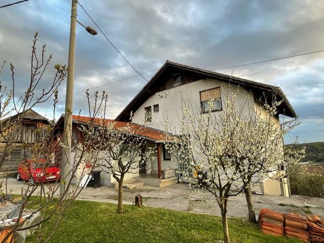 Kuća: Zagreb (Slanovec), samostojeća sa pogledom178.00 m2 (prodaja)