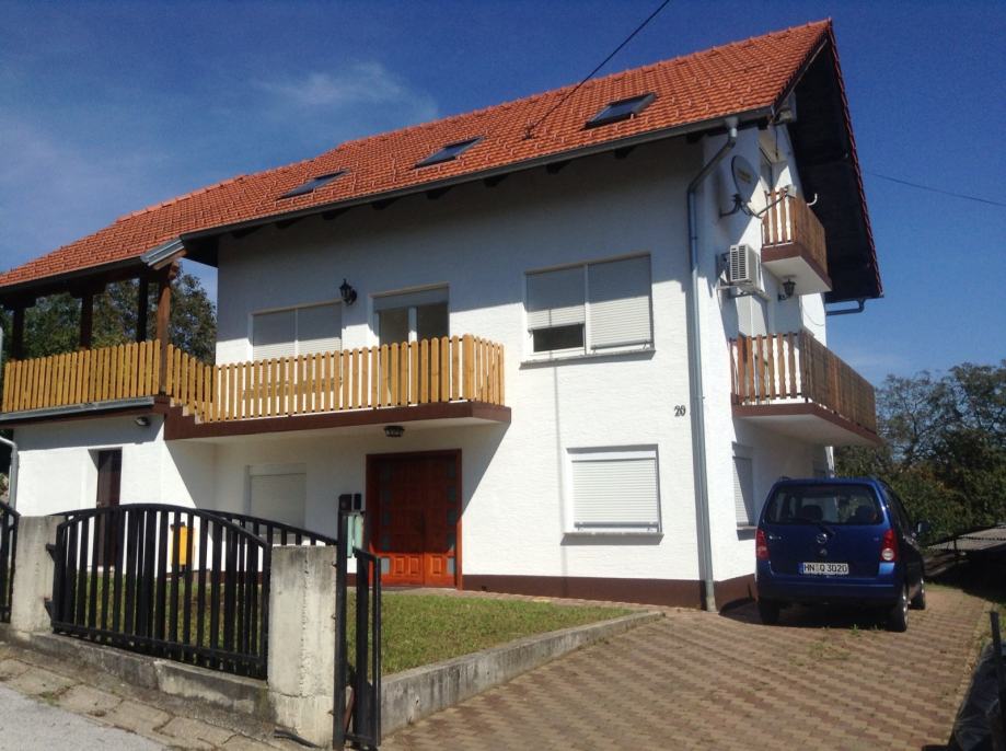 Kuća: Zagreb, zapad, (Gajnice), katnica 240 m2, mirna lokacija (prodaja)