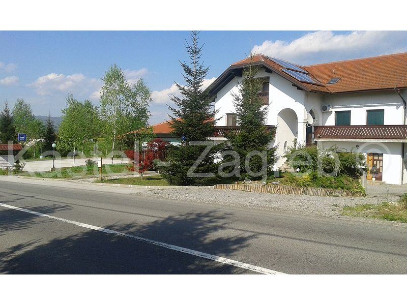 Kuća Karlovačka županija, Žakanje (Bubnjarci), 636m2 (prodaja)