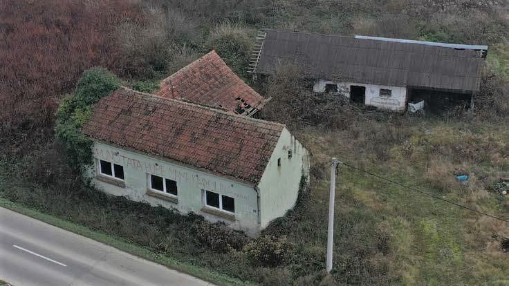 Kuća sa zemljištem, Pavlovac, Ladislavska 3 (prodaja)