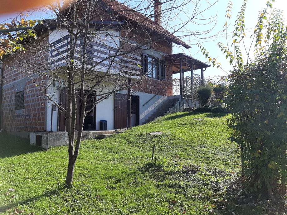 Lijevi Štefanki, 81 m2