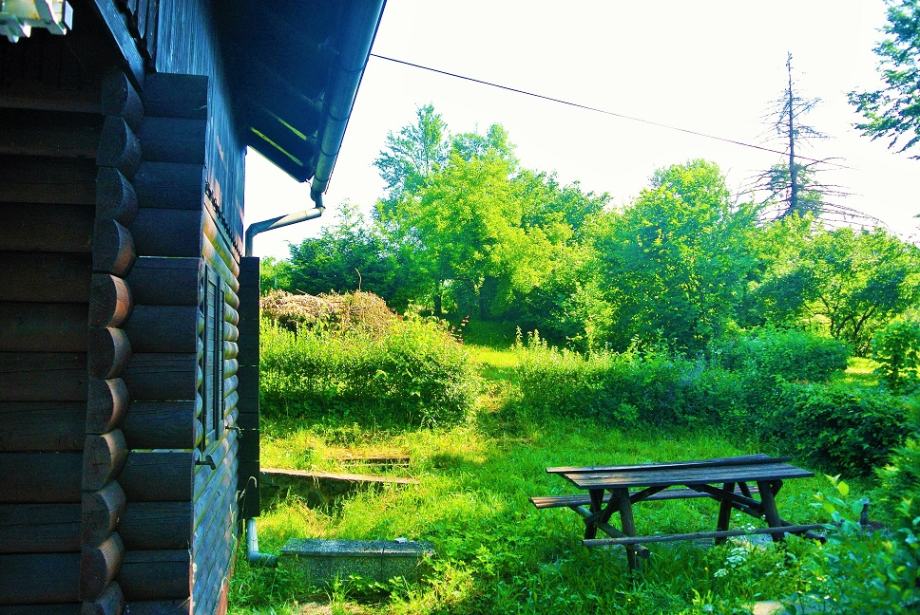 Lijevo Sredičko dvoetažna kuća 50 m2